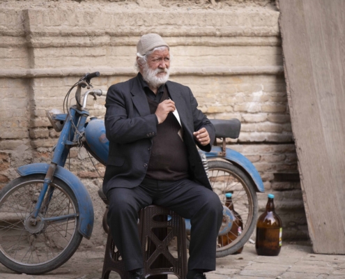 صحنه‌ای از فیلم سینمایی شین با حضور بازیگران