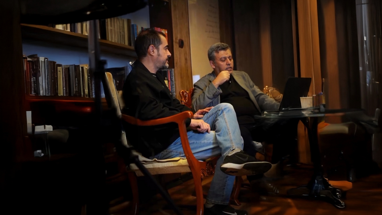 شهاب حسینی در کنار حسام فرهمند